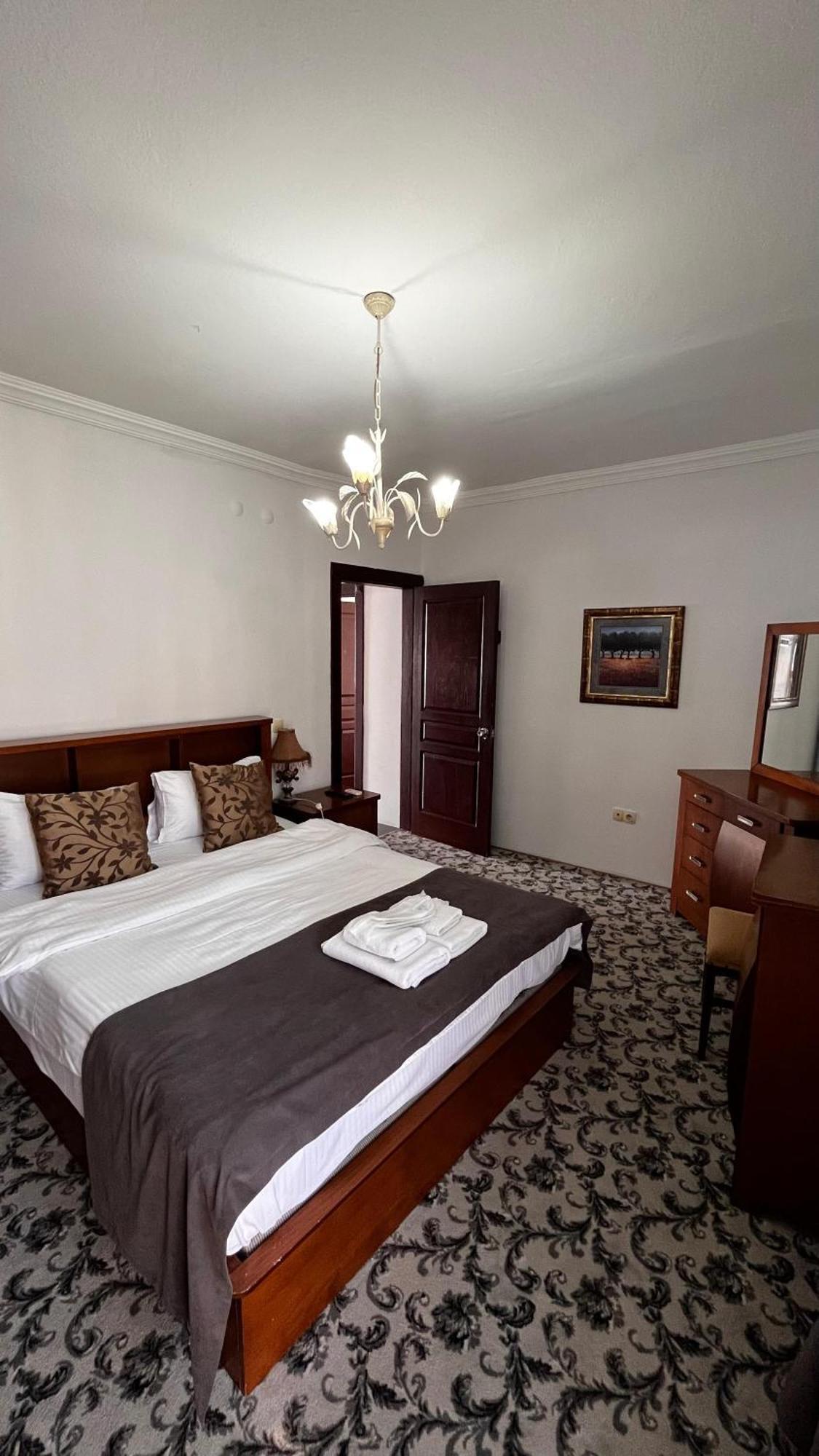 Foca Antik Otel Zewnętrze zdjęcie