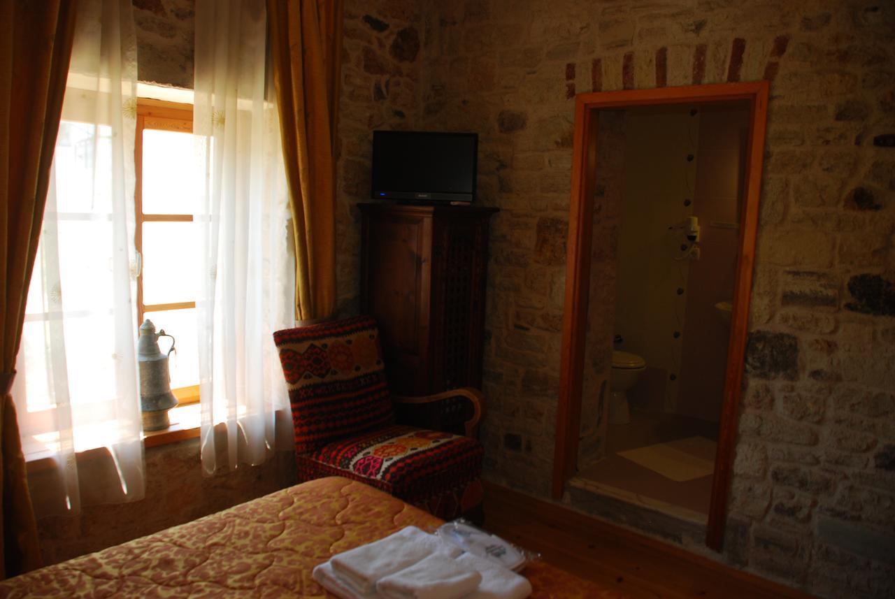Foca Antik Otel Zewnętrze zdjęcie