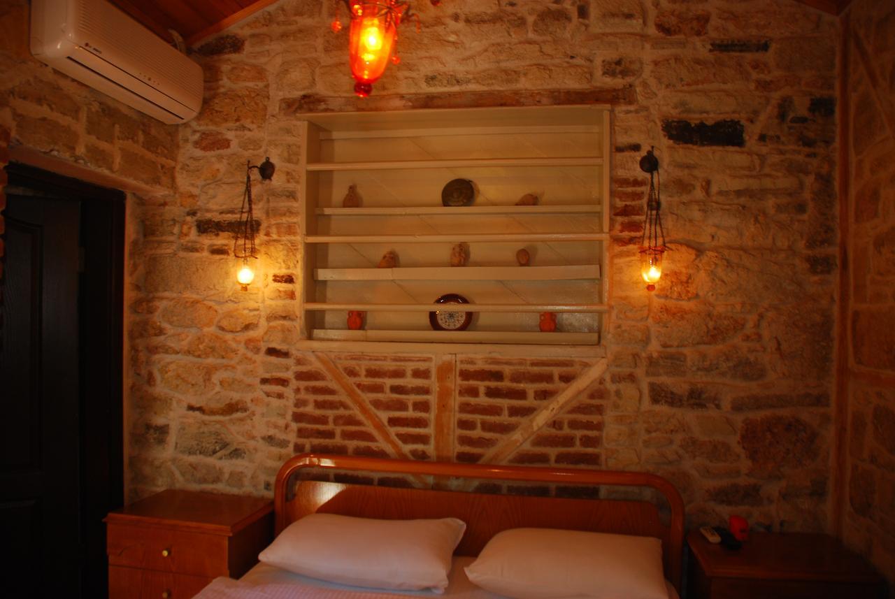 Foca Antik Otel Zewnętrze zdjęcie